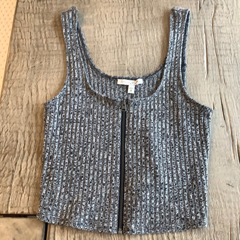 Like New Crop Top